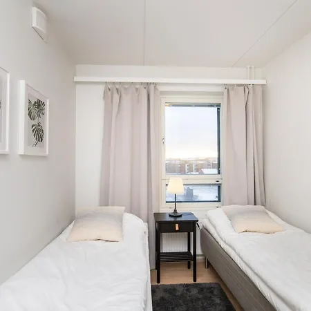 Kotimaailma * Vaasa