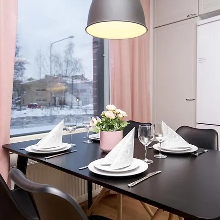 Kotimaailma * Vaasa
